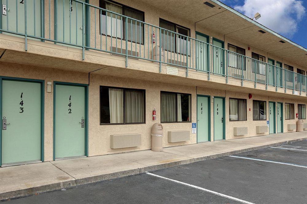 Americas Best Value Inn - Lake City Wnętrze zdjęcie