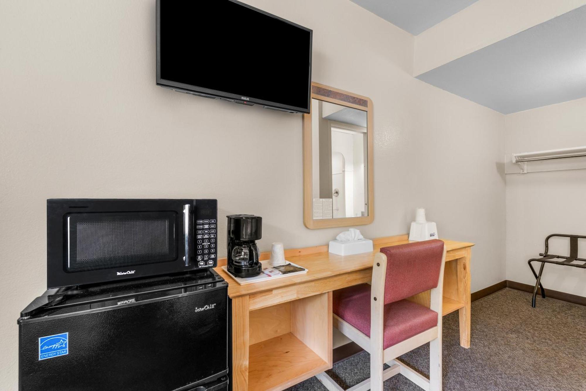Americas Best Value Inn - Lake City Zewnętrze zdjęcie