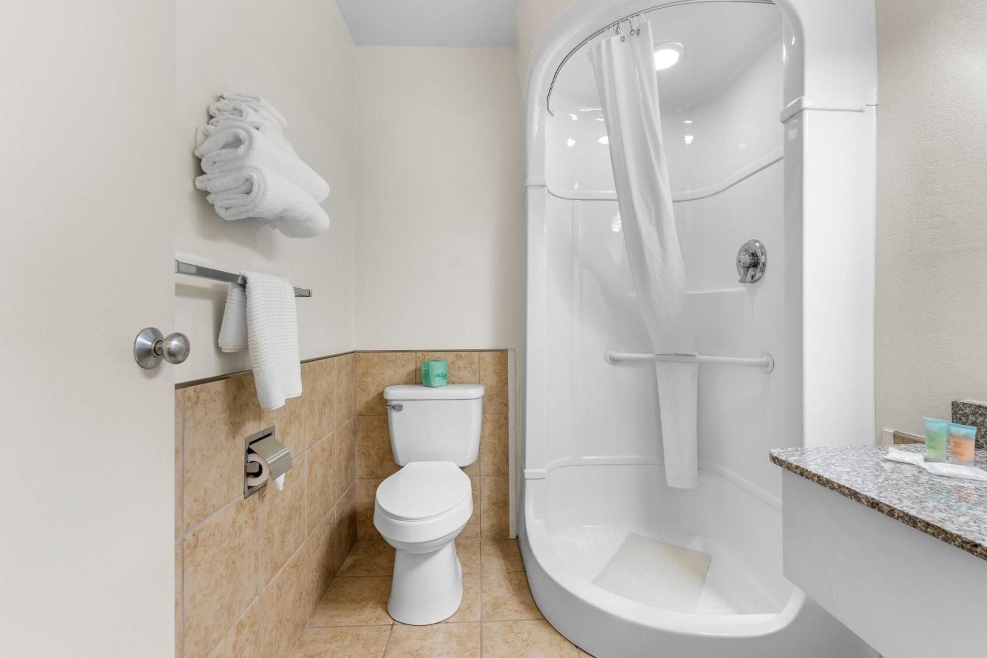 Americas Best Value Inn - Lake City Zewnętrze zdjęcie