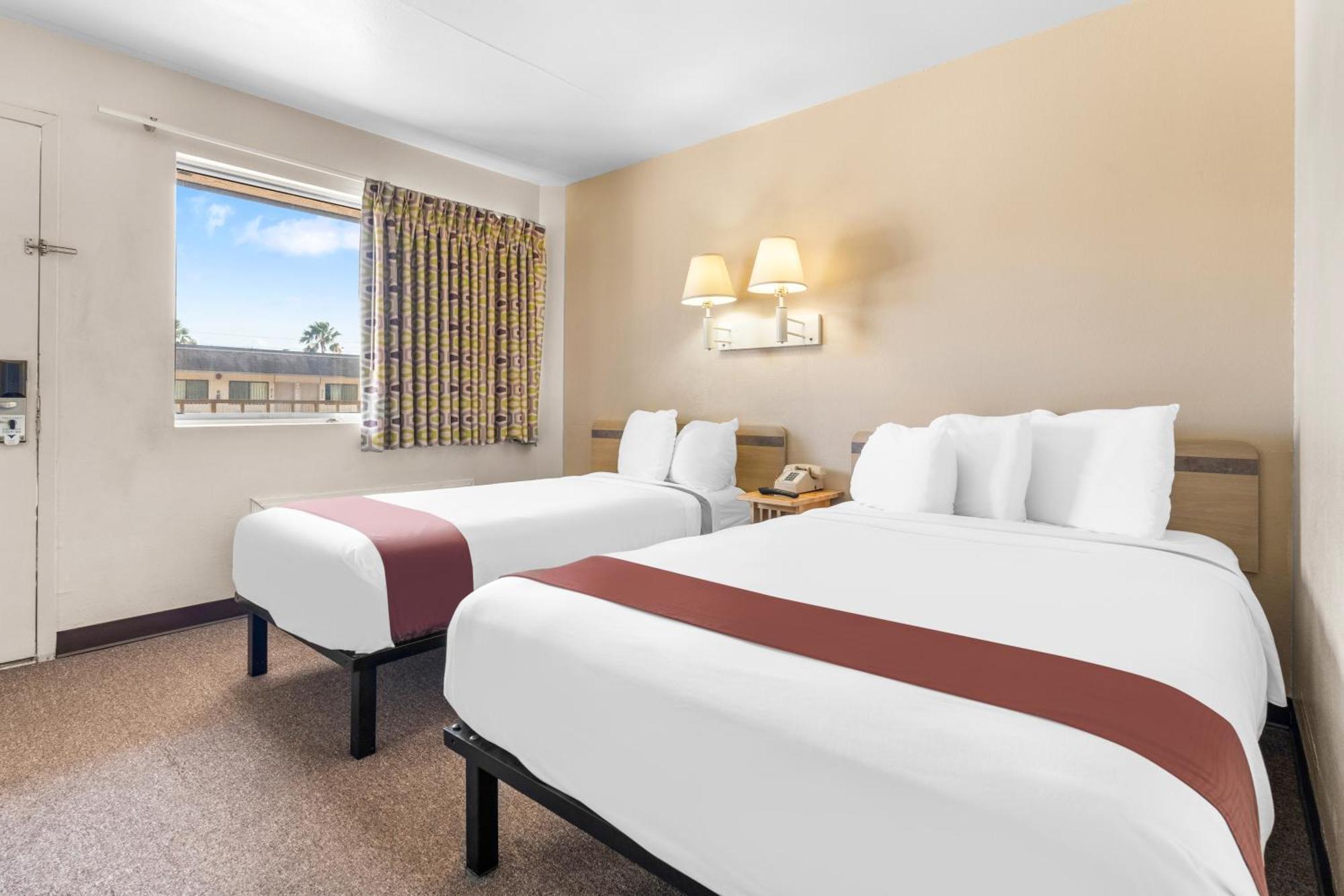 Americas Best Value Inn - Lake City Zewnętrze zdjęcie
