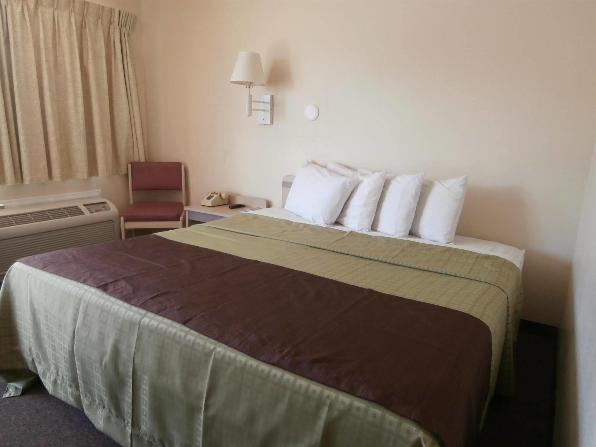 Americas Best Value Inn - Lake City Zewnętrze zdjęcie
